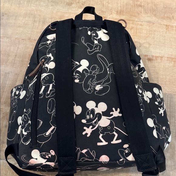 Petunia pickle bottom backpack - Picture 7 of 15